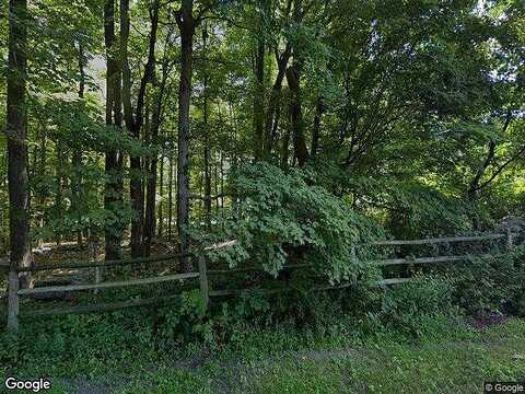 Packer Brook, REDDING, CT 06896