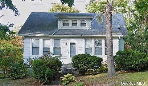 25Th, HUNTINGTON STATION, NY 11746