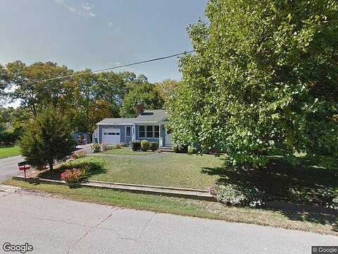 Woodcrest, ATTLEBORO, MA 02703