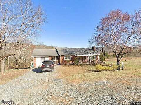 Mcdaniel, LAKE LURE, NC 28746