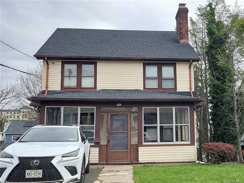 Breckenridge, PORT CHESTER, NY 10573
