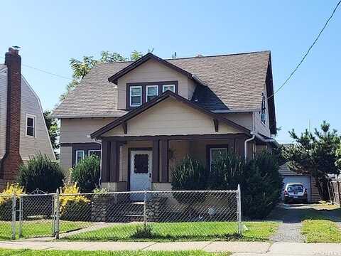 1St Avenue, Huntington, NY 11746