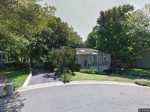 Renville, MILL NECK, NY 11765