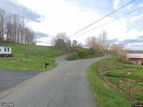 Baker'S Ridge Road, Clintwood, VA 24228