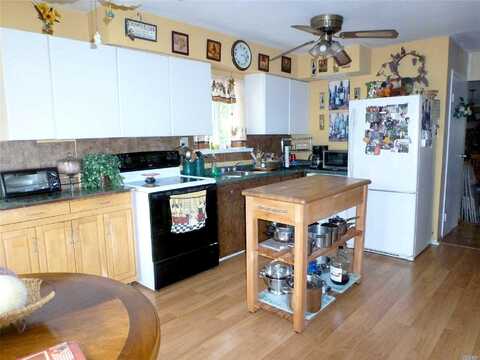 Westcliff, MOUNT SINAI, NY 11766