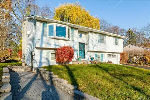 Van Cleft, NEWBURGH, NY 12550