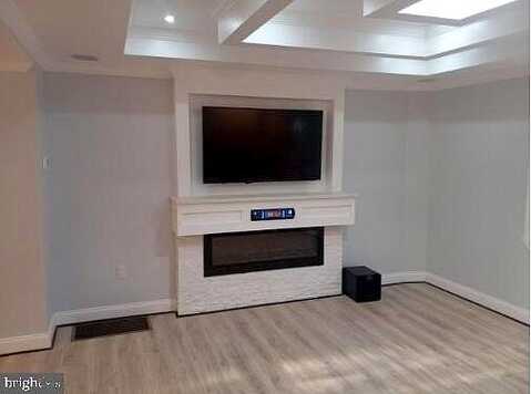 Mount Holly, BALTIMORE, MD 21229
