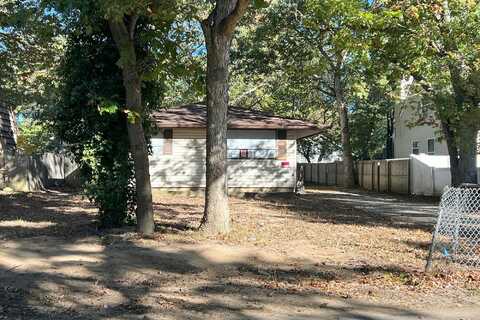 Margaret, CORAM, NY 11727