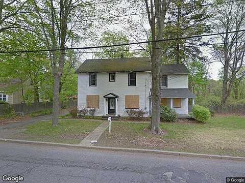 8Th, HUNTINGTON STATION, NY 11746