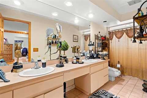79Th, SAINT PETERSBURG, FL 33707