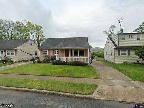7Th St W, BURLINGTON, NJ 08016