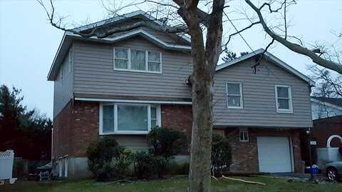 Woodoak, BALDWIN, NY 11510