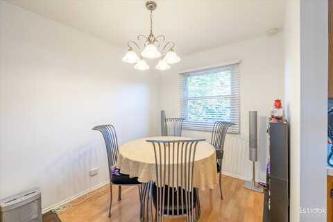 Roxbury, HANOVER PARK, IL 60133