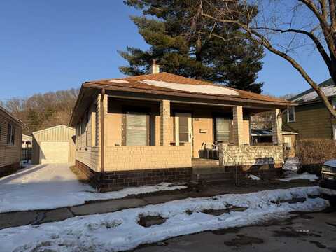 1020 Chestnut, Nelsonville, OH 45764