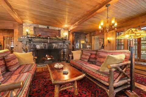 26 Hemlock Ledge Road, Tupper Lake, NY 12986