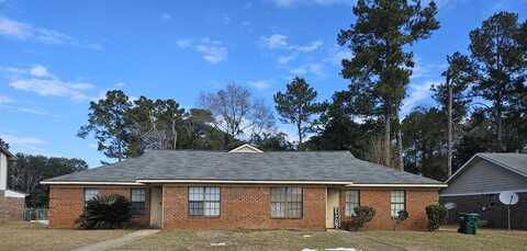 174 Creek Drive, Leesburg, GA 31763