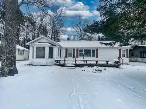 138 Huntington Drive, Roscommon, MI 48653