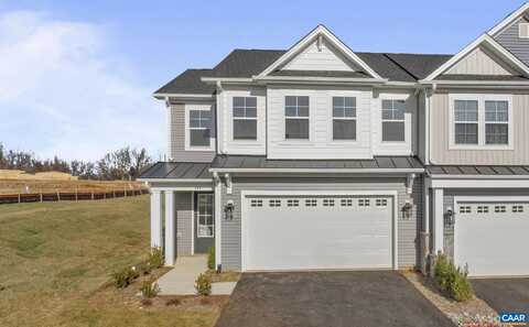 244 RIDGELINE DR, WAYNESBORO, VA 22980