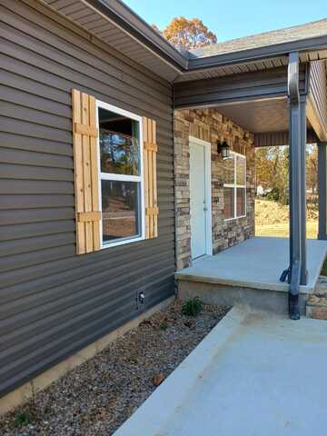 510 Retro Hughes Road, Sale Creek, TN 37373