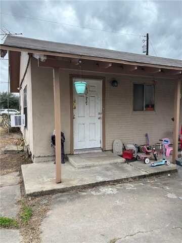 1315 S King Street, Alice, TX 78332