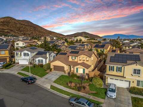 34280 Lupine Court, Lake Elsinore, CA 92532