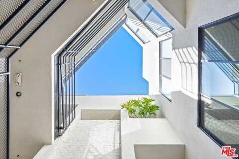 1201 Larrabee St, West Hollywood, CA 90069