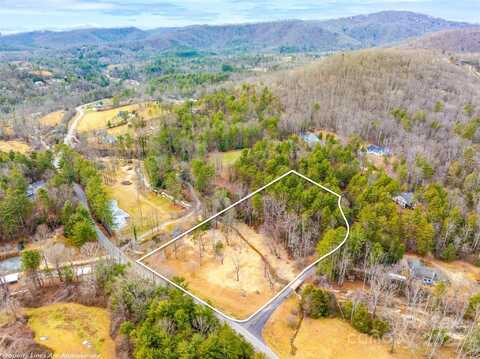 6 Buffalo Creek Drive, Fairview, NC 28730