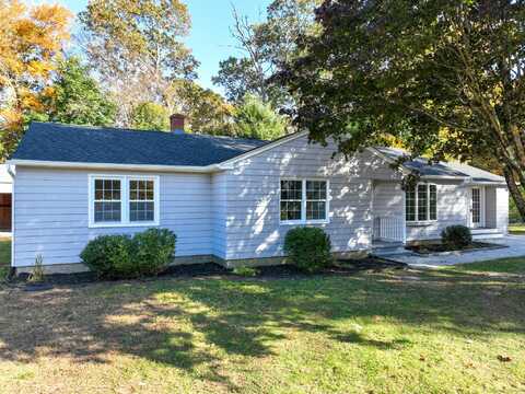 30 Riverview Avenue, Deep River, CT 06417