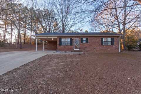 619 Blue Bonnett Lane, Bolivar, TN 38008