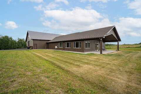 4304 E Leggate Rd, Superior, WI 54880