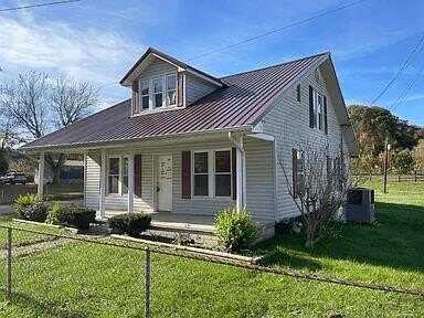 641 S. Clay Avenue, West Van Lear, KY 41268