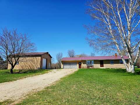 9944 N Donner DR, Germfask, MI 49836