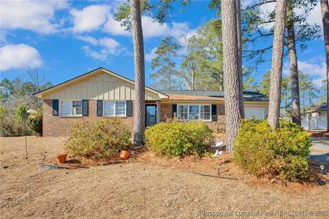 709 Dandridge Drive, Fayetteville, NC 28303