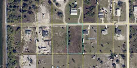 7825 13th Terrace, Labelle, FL 33935