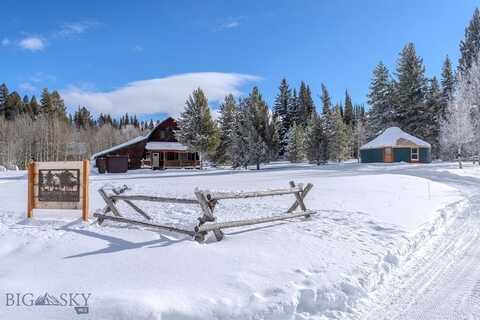 286 Mule Deer Road, West Yellowstone, MT 59758