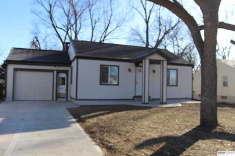 5511 S 79th Street, Ralston, NE 68127