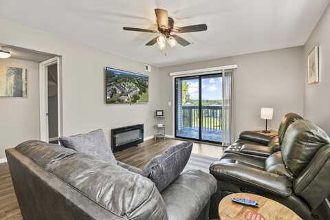 170 Bunker Ridge Drive, Branson, MO 65616