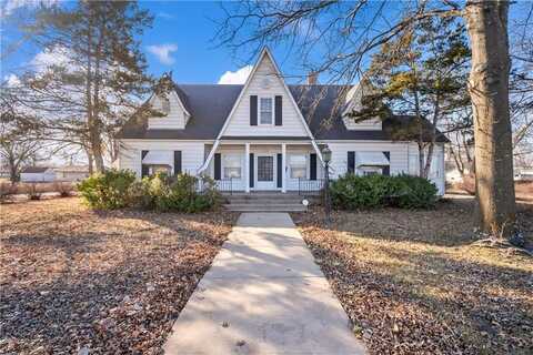 2310 Walnut Street, Coffeyville, KS 67337
