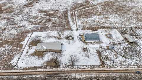 32019 S Shawnee Heights Road, Melvern, KS 66510