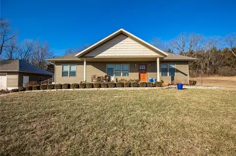 11858 Scott Road, Pleasanton, KS 66075