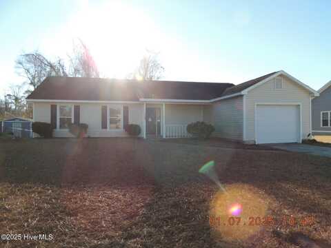 2439 Saddleridge Drive, Midway Park, NC 28544