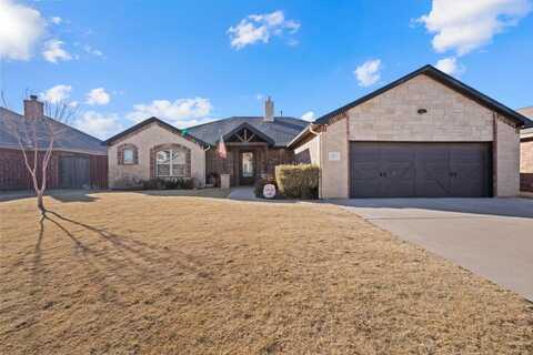 813 Ave T, Shallowater, TX 79363