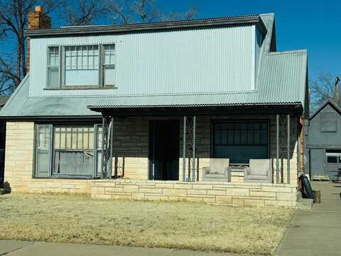 2004 17th Street, Lubbock, TX 79401