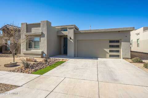 6111 Firefly Avenue, Las Cruces, NM 88012