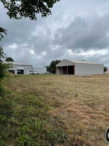 126 POP Road, Russell Springs, KY 42642