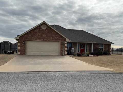 208 Dilling St, Fletcher, OK 73541