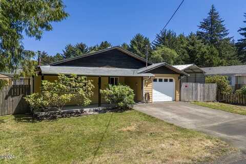 1325 S Crestline, Waldport, OR 97394