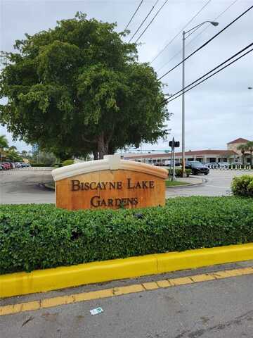 20200 NE 27th Ct, Aventura, FL 33180