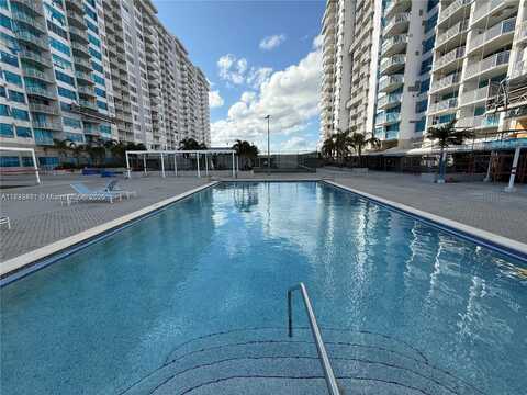 18061 Biscayne Blvd, Aventura, FL 33160