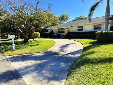 2448 Holly Ln, Palm Beach Gardens, FL 33410